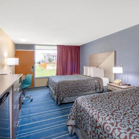 Days Inn By Wyndham Salem, Il Экстерьер фото
